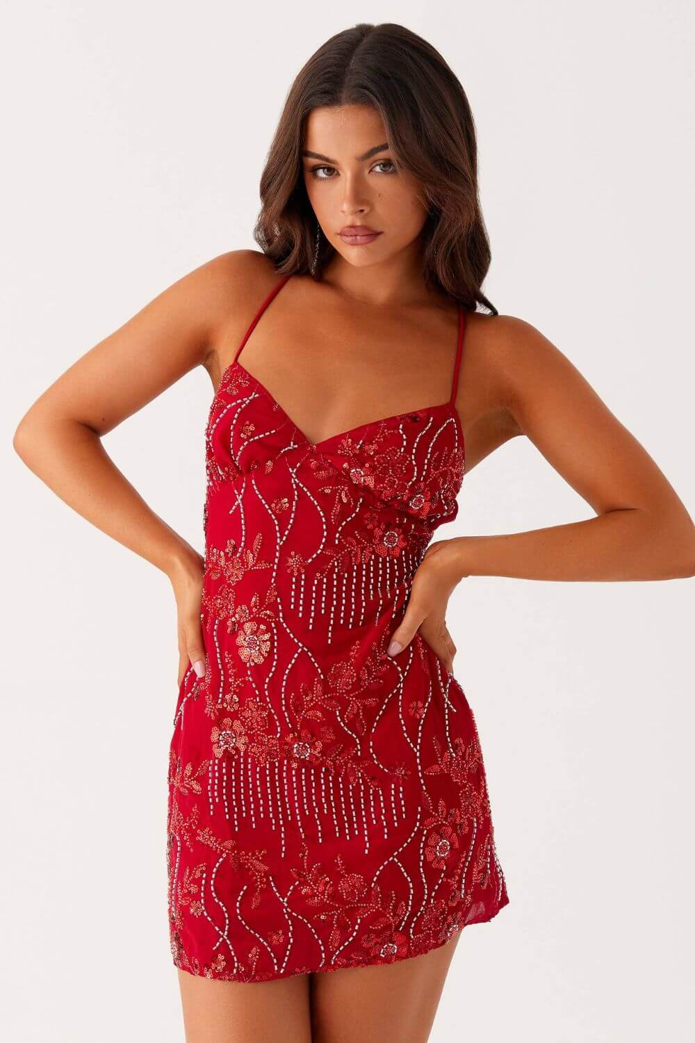 Kurzes Kleid aus Polyester mit Paillettenverzierung