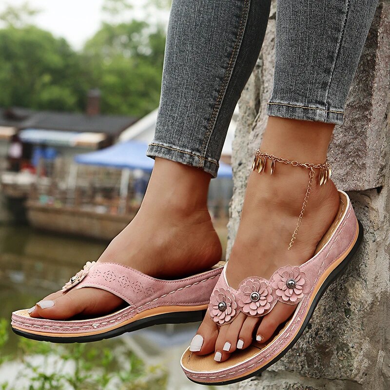 Orthopädische Sandalen für Damen – Bequem & Unterstützend