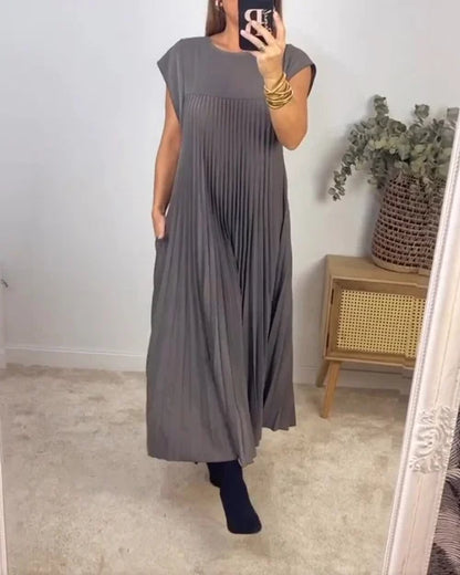 Einfarbiges blaues Plisseekleid für Damen - Elegant für besondere Anlässe