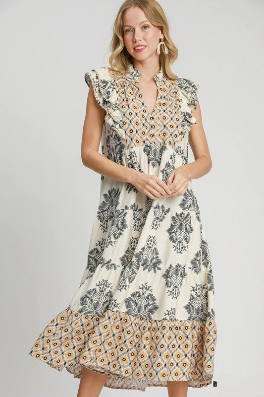 Maxikleid mit Blumenmuster und Rüschenärmeln
