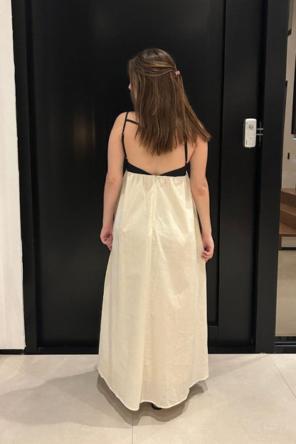 Midi-Kleid aus Leinen-Baumwoll-Mischung, locker geschnitten, schwarz-weiß