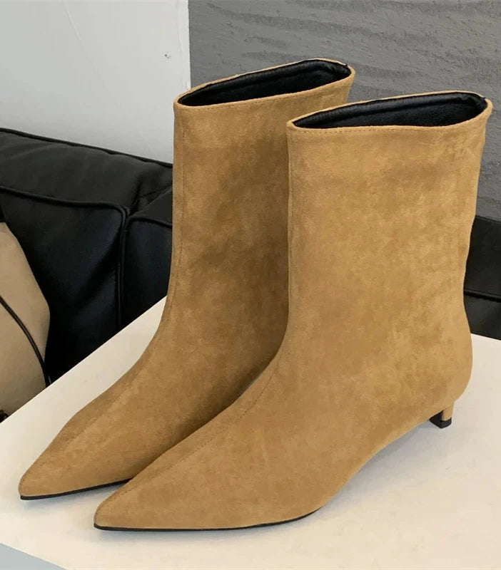 Schicke Leder-Stiefeletten