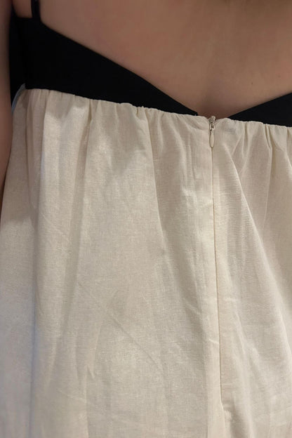 Midi-Kleid aus Leinen-Baumwoll-Mischung, locker geschnitten, schwarz-weiß
