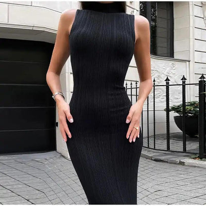 Weiches Strick-Rippen-Midikleid