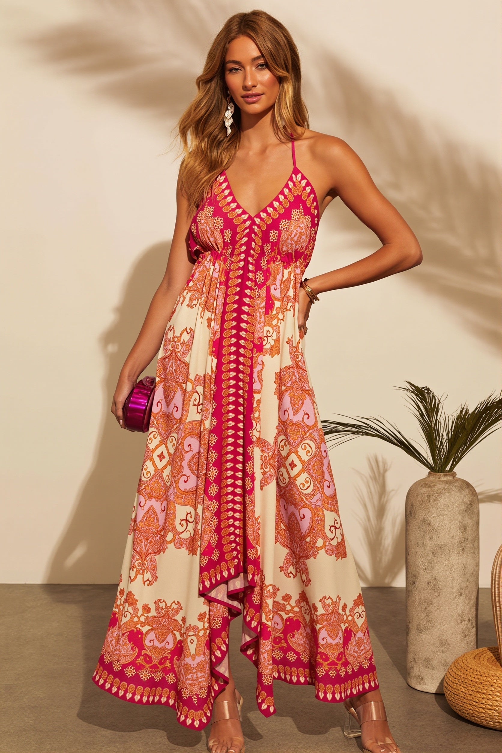 Damen-Maxikleid mit Halterneck und floralem Print in asymmetrischem Boho-Design