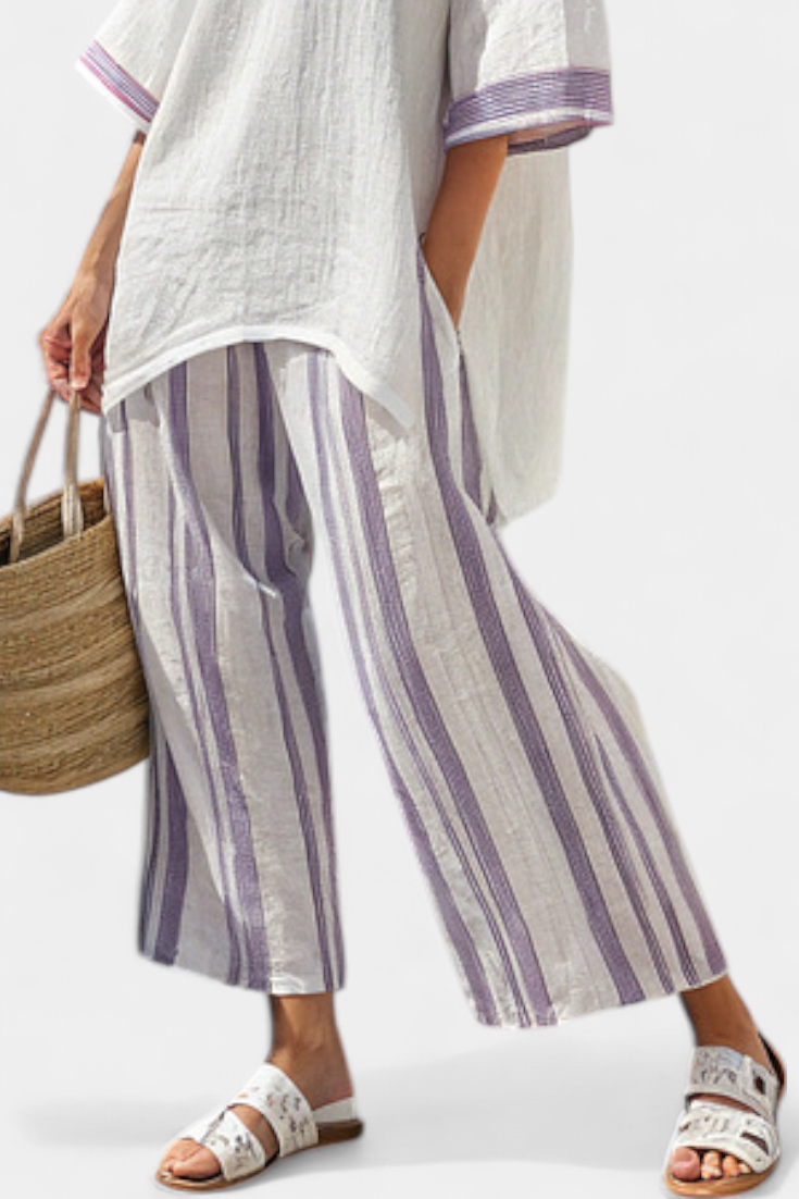 Bequemes gestreiftes Lounge-Set für Damen