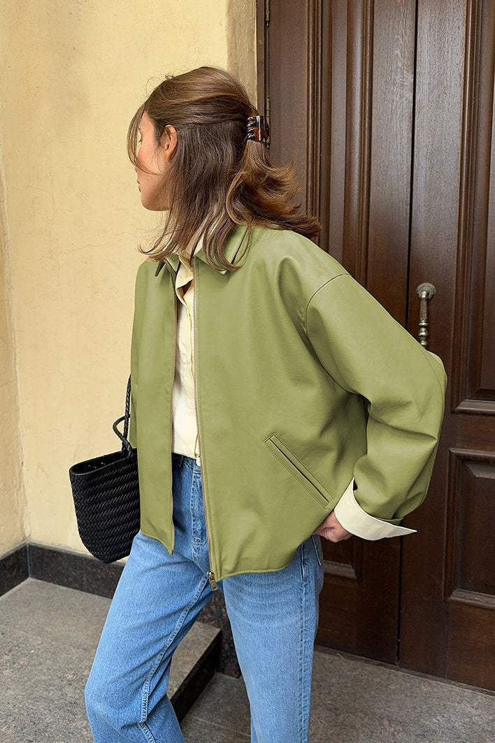 Grüne Pilotenjacke für Damen in Lederoptik mit lockerem Schnitt