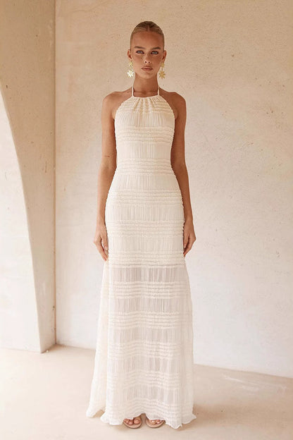 Damen Maxikleid aus Chiffon mit Halterneck und Bindegürtel in Vorderansicht