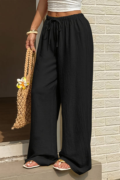 Wide-Leg-Hose für Damen in Uni, Detail vom Bund und Fall