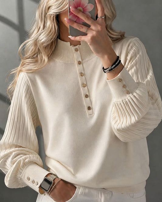 Damen-Rippstrickpullover mit Stehkragen und Puffärmeln in der Vorderansicht