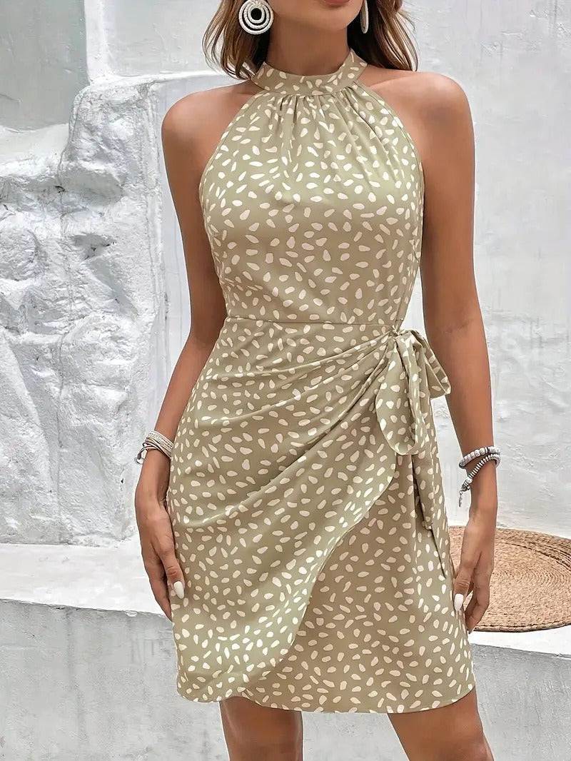 Damenkleid mit elegantem Rückenausschnitt