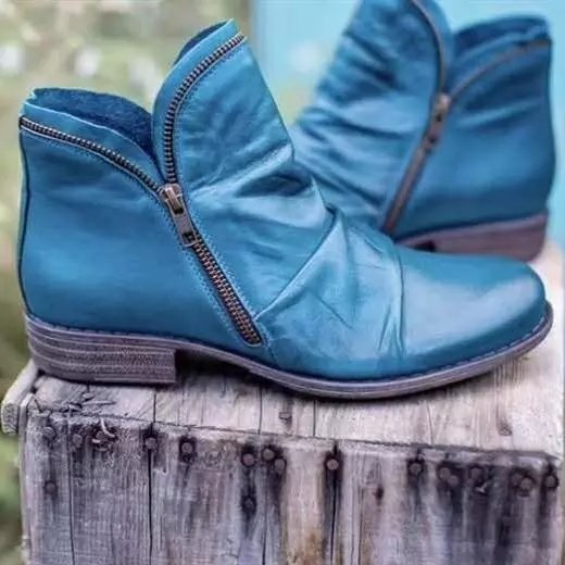 Seitliche Ansicht der Damenstiefelette mit praktischem Reissverschluss