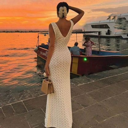 Gehäkeltes Maxikleid mit offenem Rücken Weiß