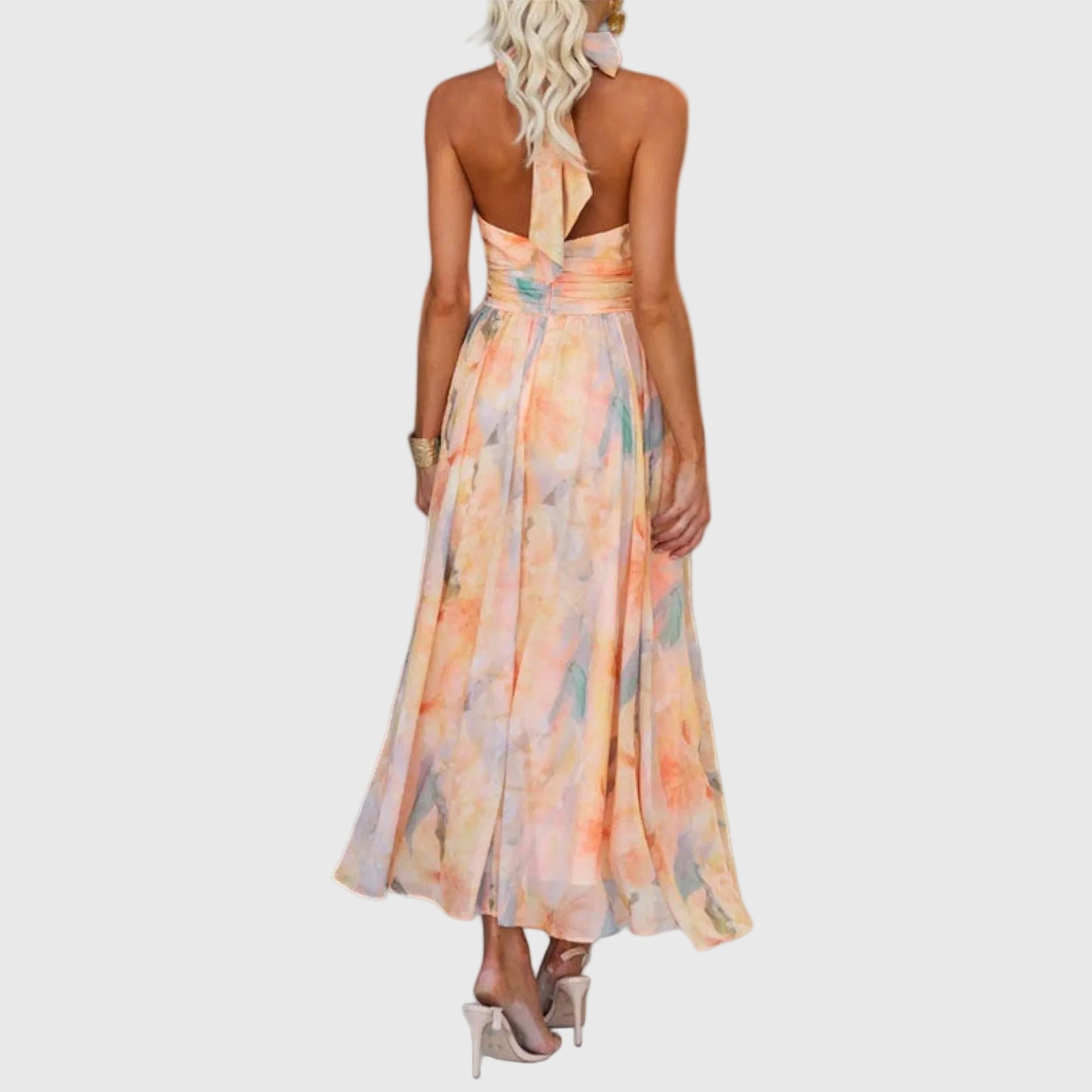 Langes Damenkleid mit Halterneck, elegantem Schnitt und weichem Farbverlauf