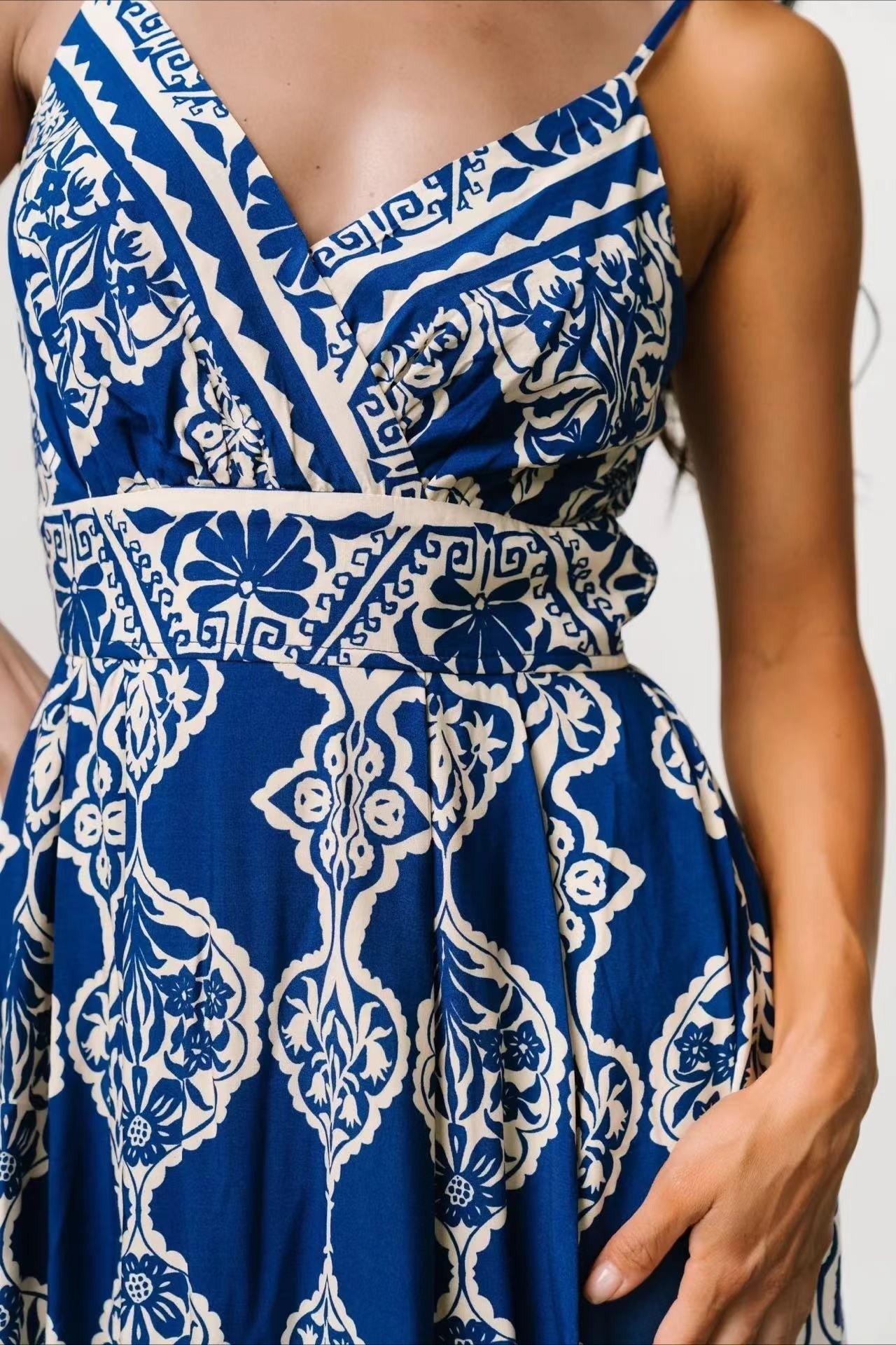Sommerliches Boho Maxi Slipkleid mit leichtem, femininem Fall