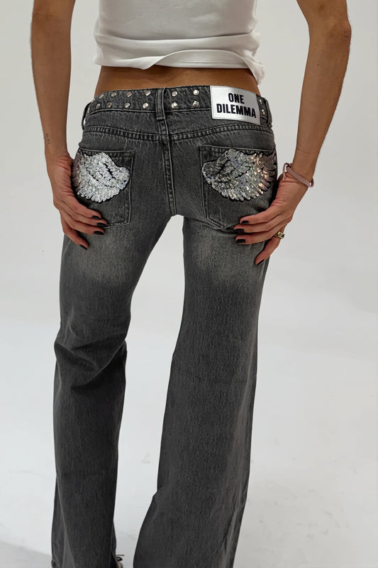 Damen Wide Leg Jeans aus Denim mit Patchwork Detail in Vorderansicht