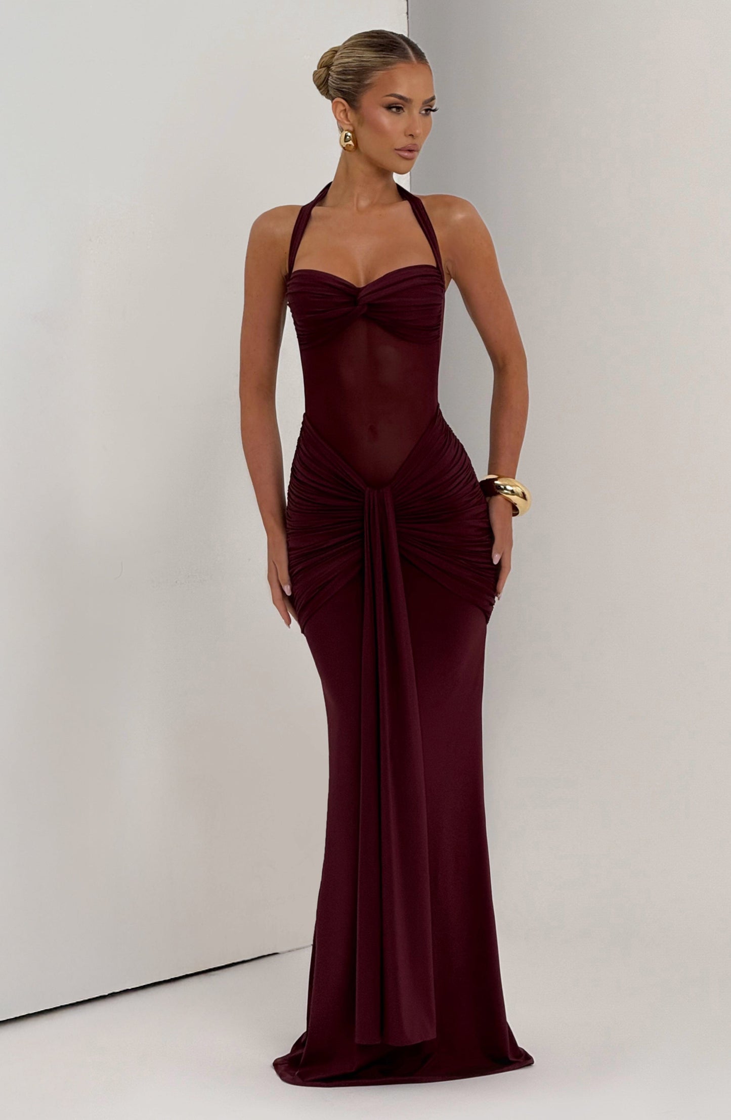 Damen Vixen Maxikleid mit eleganter fließender Silhouette