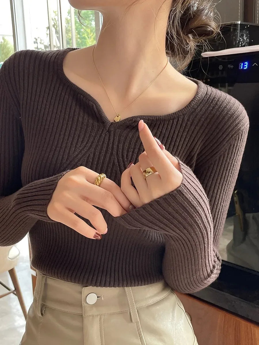 Damen Rippenstrick-Pullover mit V-Ausschnitt, taillierte Passform