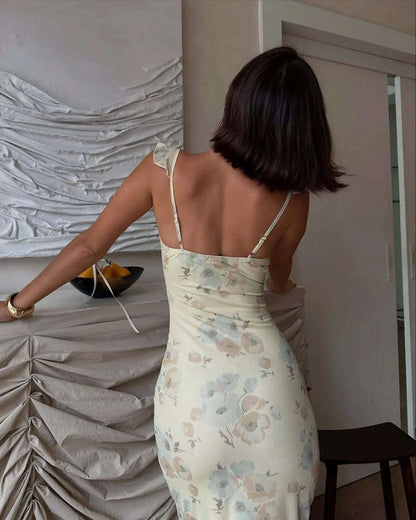Maxikleid mit Blumenmuster, tiefem Ausschnitt und Rückenausschnitt