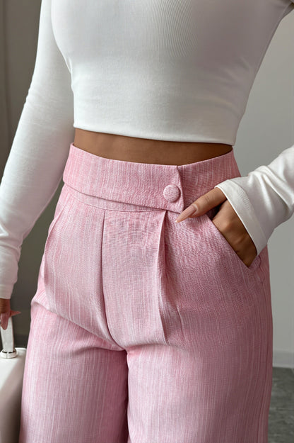 Damen Weite High-Waist-Hose mit Knopfdetail in Vorderansicht
