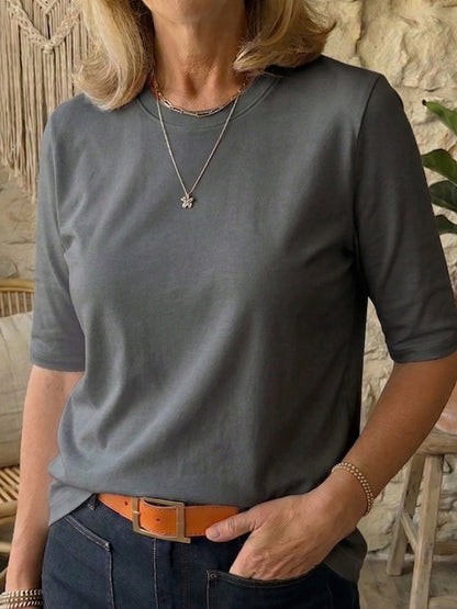 Gemütliches minimalistisches Halbarm-Baumwoll-T-Shirt