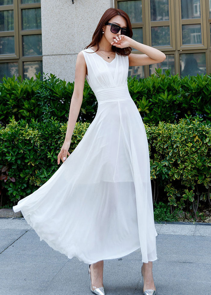Weißes ärmelloses Chiffon-Maxikleid mit hoher Taille und ausgestelltem Rock