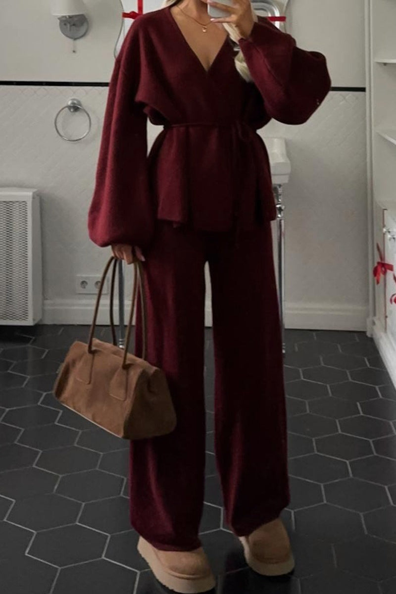 Bequemes Damen-Strickset für Alltag und Freizeit mit weitem Bein