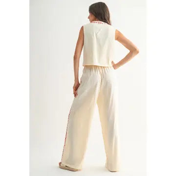 Damen Leinen-Set mit weiter Hose und ärmelloser Weste für warme Sommertage