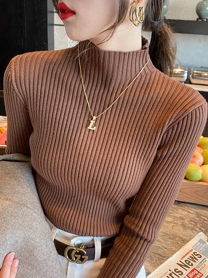 Figurbetonter Strickpullover mit Rollkragen für Damen