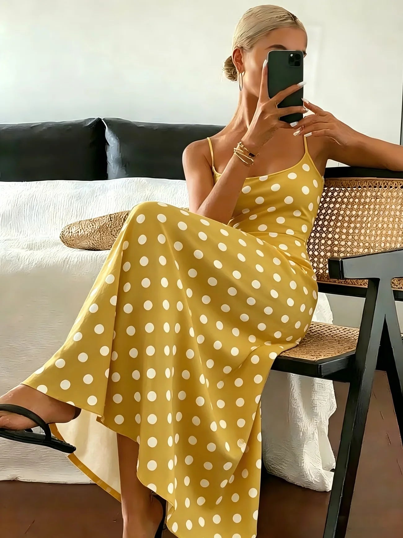 Ärmelloses, tailliertes Midi-Kleid aus Polyester mit Polka-Dots