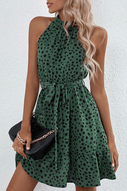 Kragenfreies Kleid mit Rollkragen und Blumendruck