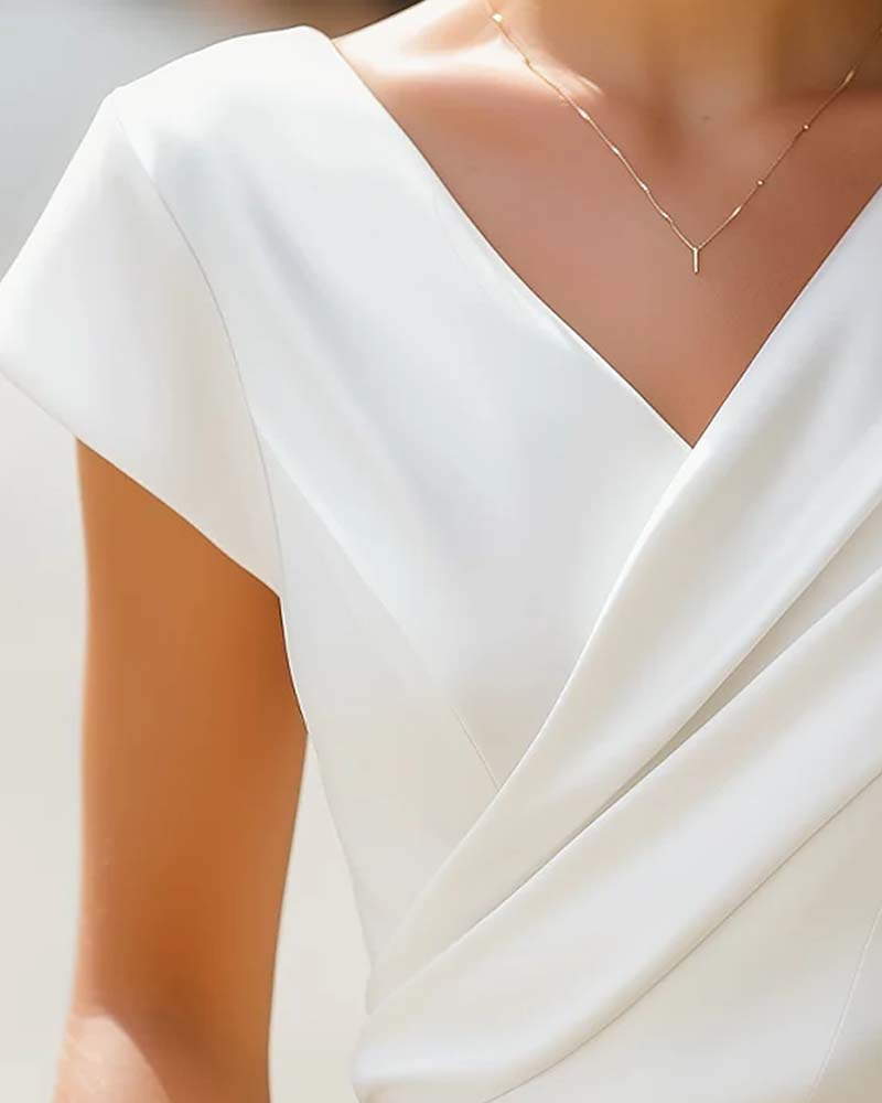 Damen T-Shirt mit V-Ausschnitt und Kurzarm, Rückansicht