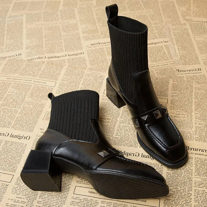 Schicke Leder-Stiefeletten