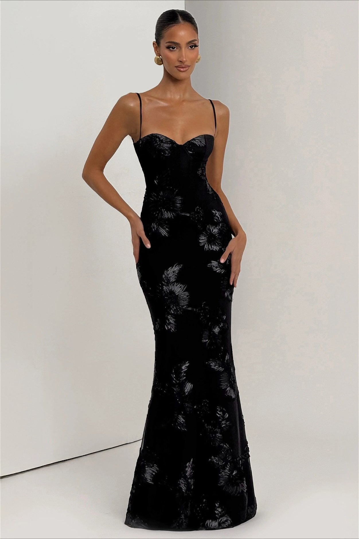 Fliessendes Maxikleid mit Blumenprint in eleganter Passform