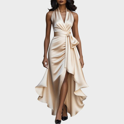 Midnight Satin Neckholderkleid mit Rüschendetail