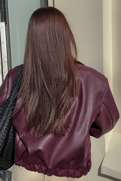 Kurze Damenjacke aus Kunstleder zum Kombinieren im Alltag