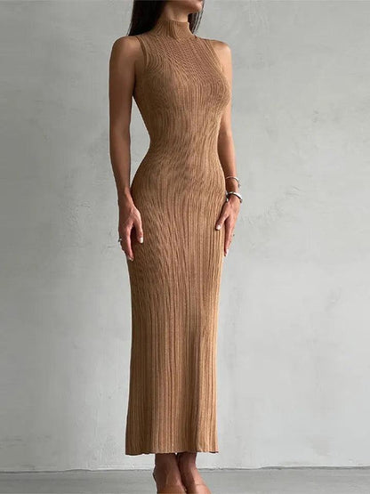 Weiches Strick-Rippen-Midikleid