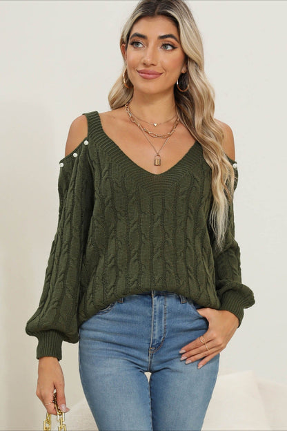 Off-Shoulder Damen Pullover in Nahansicht mit V-Ausschnitt