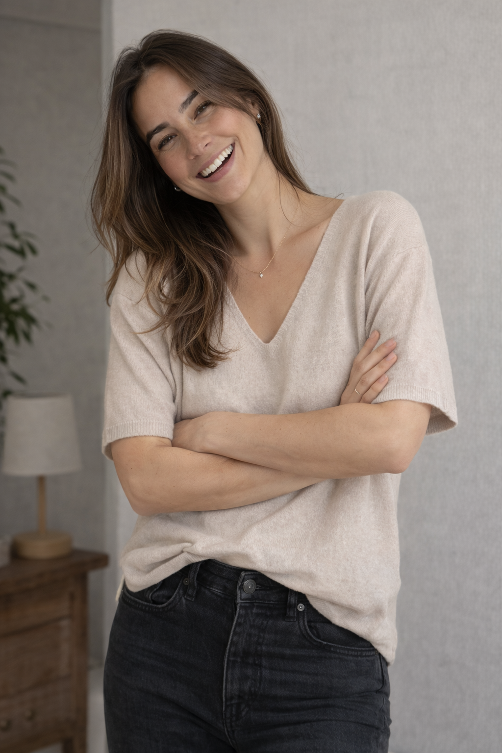 Damen-Bluse mit langen Ärmeln und Knöpfen