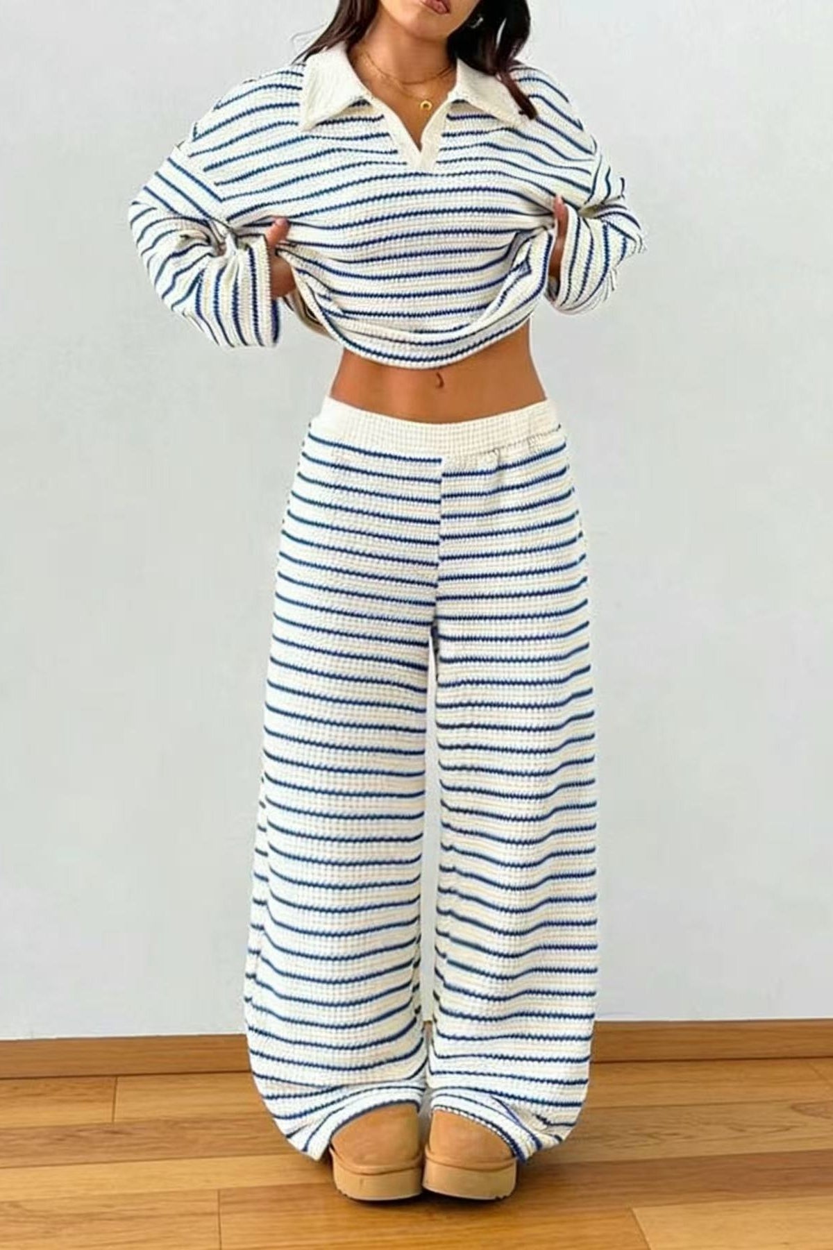 Damen-Lounge-Set als stilvoller zweiteiliger Freizeitlook
