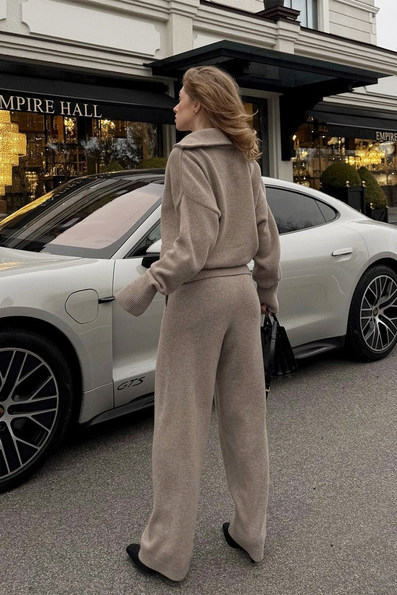 Damen-Zweiteiler mit bequemem Polo-Schnitt und weiter Hose