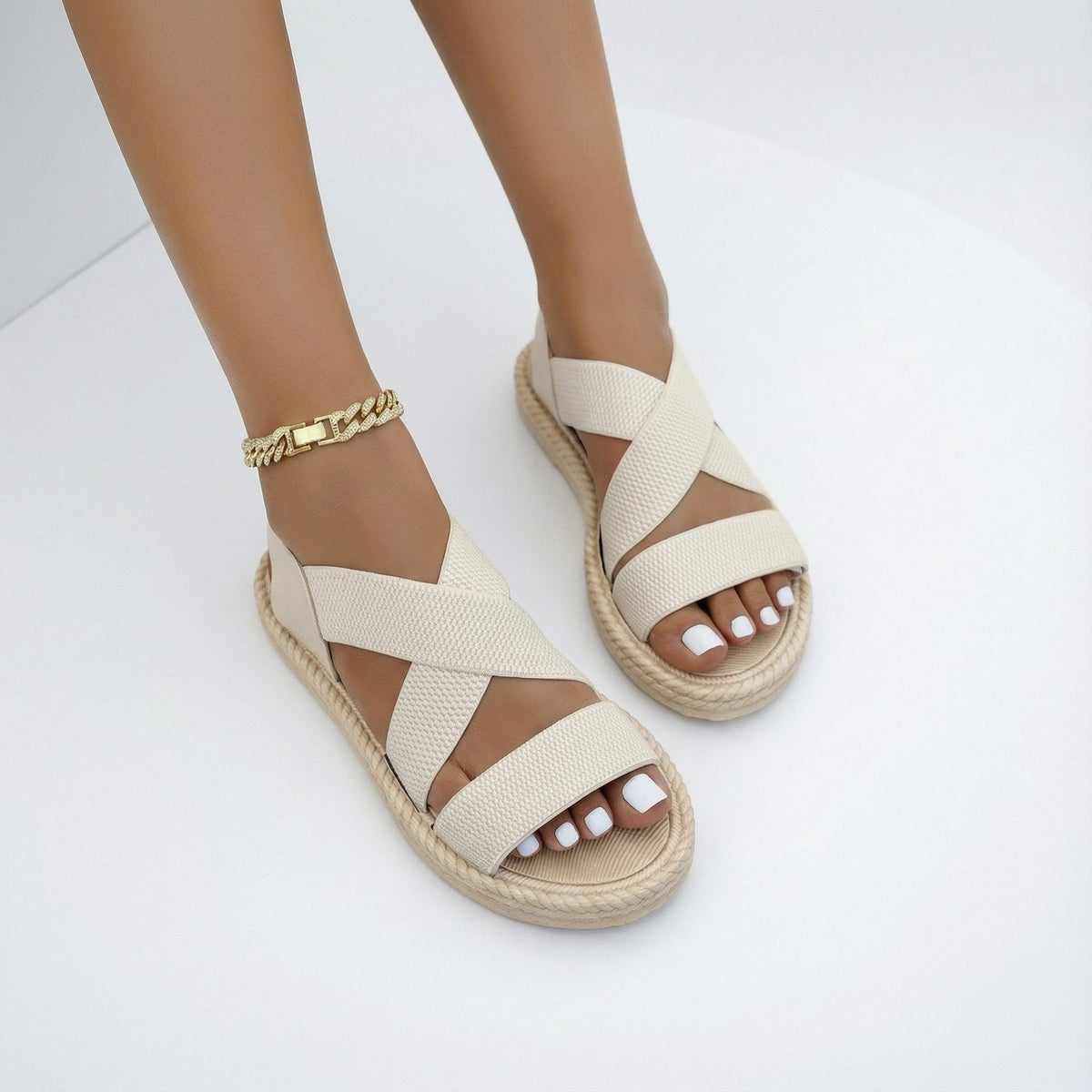 Damen-Sandalen mit offener Zehenpartie und leichten Riemen