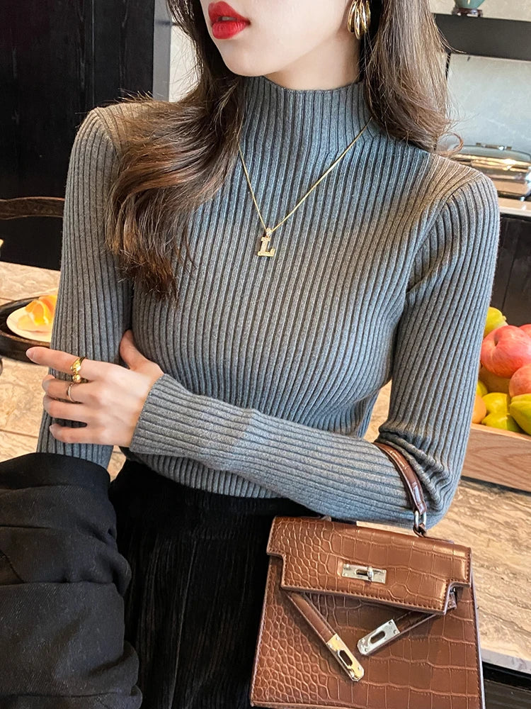 Figurbetonter Strickpullover mit Rollkragen für Damen
