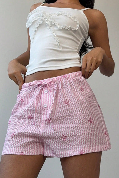 Damen Shorts in Rosa mit Streifen und weiter Passform, Rückansicht