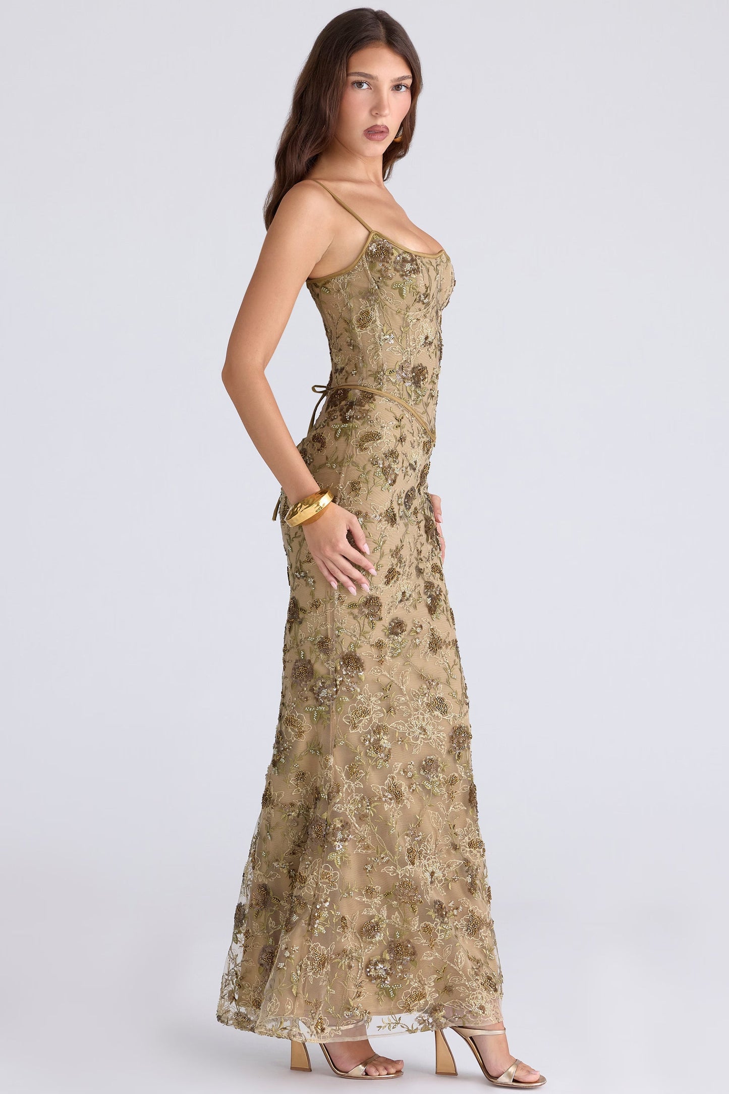 Elegantes ärmelloses Maxikleid mit V-Ausschnitt und Taillengürtel