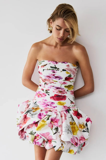 Weißes kurzes Abendkleid für Damen mit Bubble-Saum