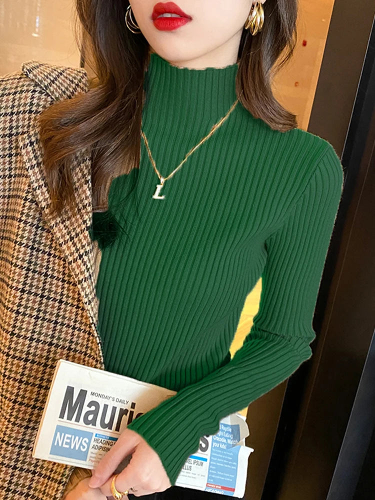 Figurbetonter Strickpullover mit Rollkragen für Damen