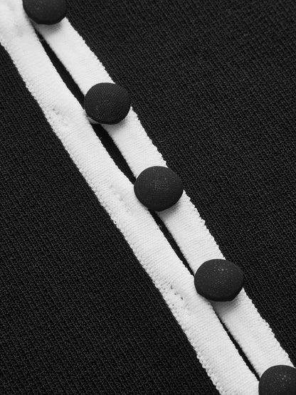 Seitenansicht vom Damen Stricktop mit Kontrastdetails