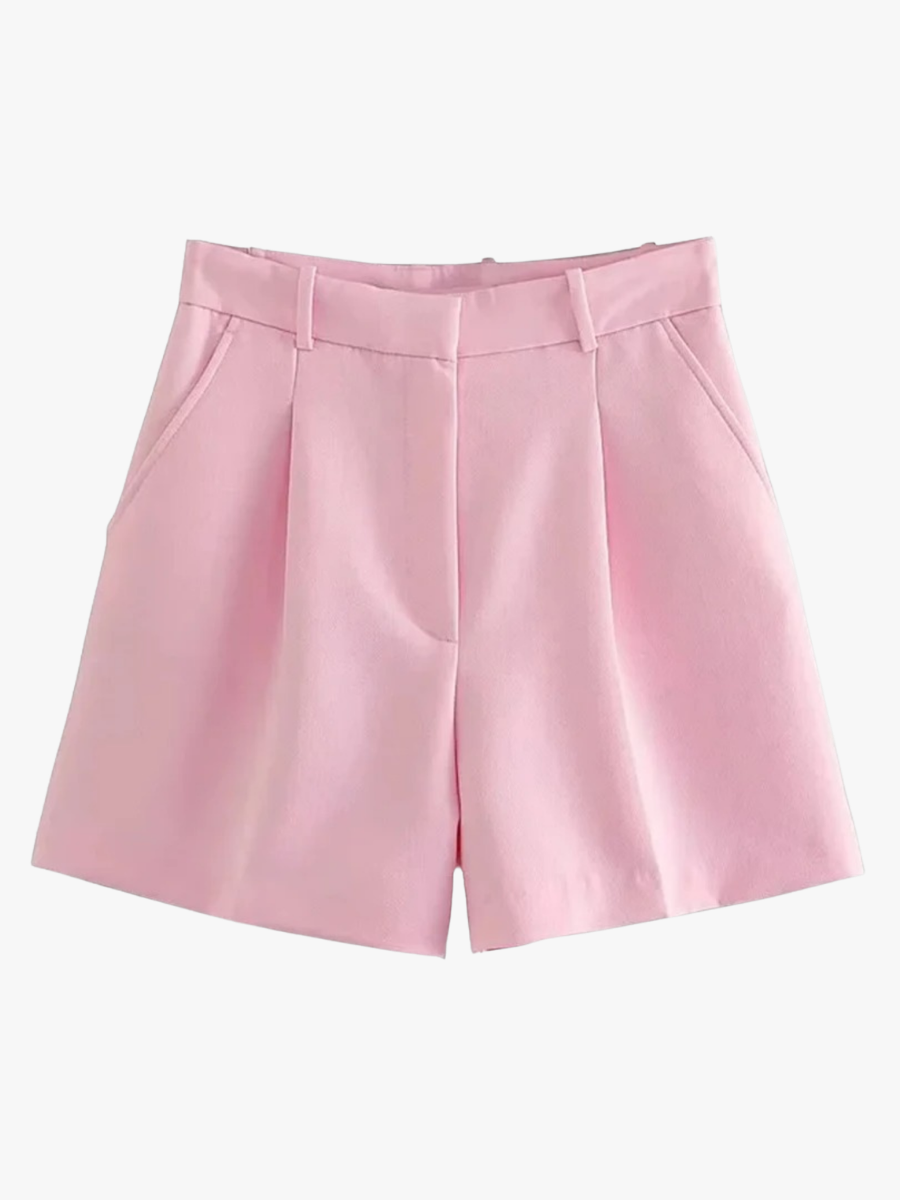 Damen High Waist Falten Shorts mit geradem Schnitt in eleganter Vorderansicht