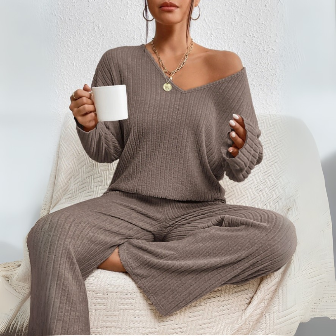 Damen-Pullover-Set in entspannter, bequemer Passform